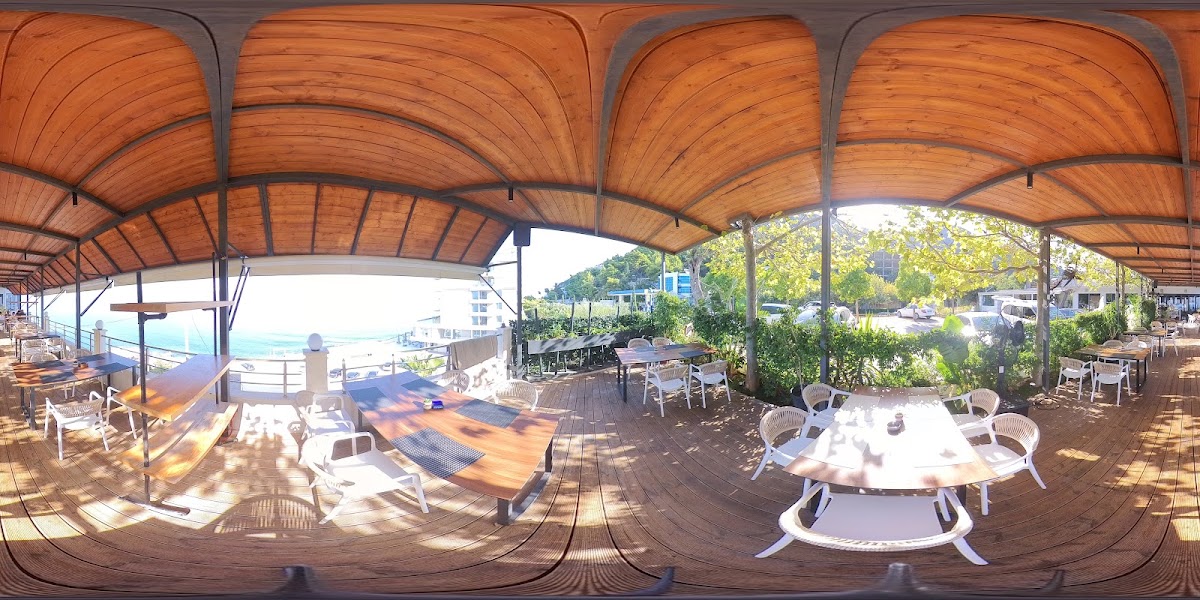 360 degree tour inside Blue Bay, Vlorë, Albania