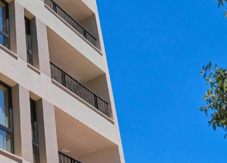 Rich Hotel Vlorë — 360°